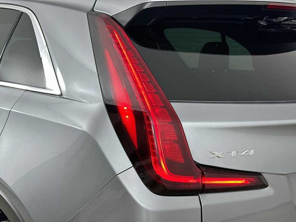 Used 2024 Cadillac XT4 Premium Luxury FWD image 37