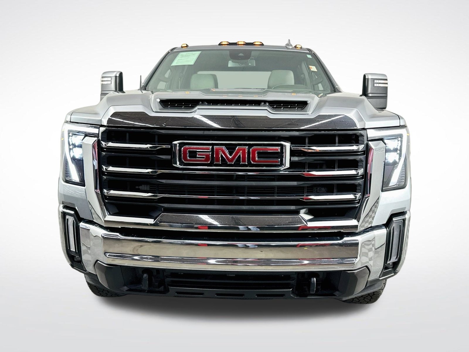 Used 2024 GMC Sierra 3500 SLT AWD/4WD image 2
