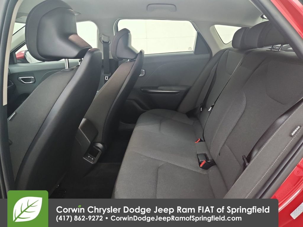 Used 2025 Kia K4 FWD image 28