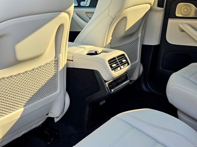 New 2026 Mercedes-Benz GLS 450 4MATIC image 26