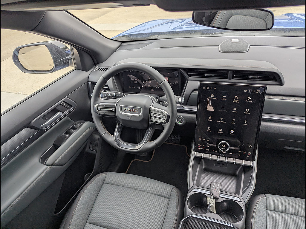 New 2026 GMC Terrain AT4 AWD/4WD image 17