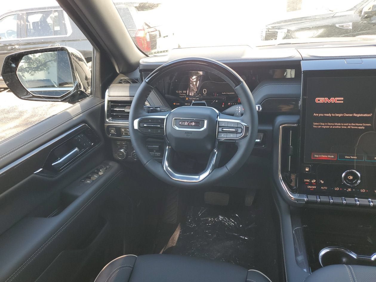 New 2026 GMC Yukon XL Elevation AWD/4WD image 13