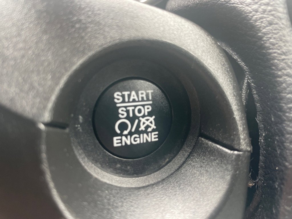 Used 2020 Jeep Compass Limited image 21