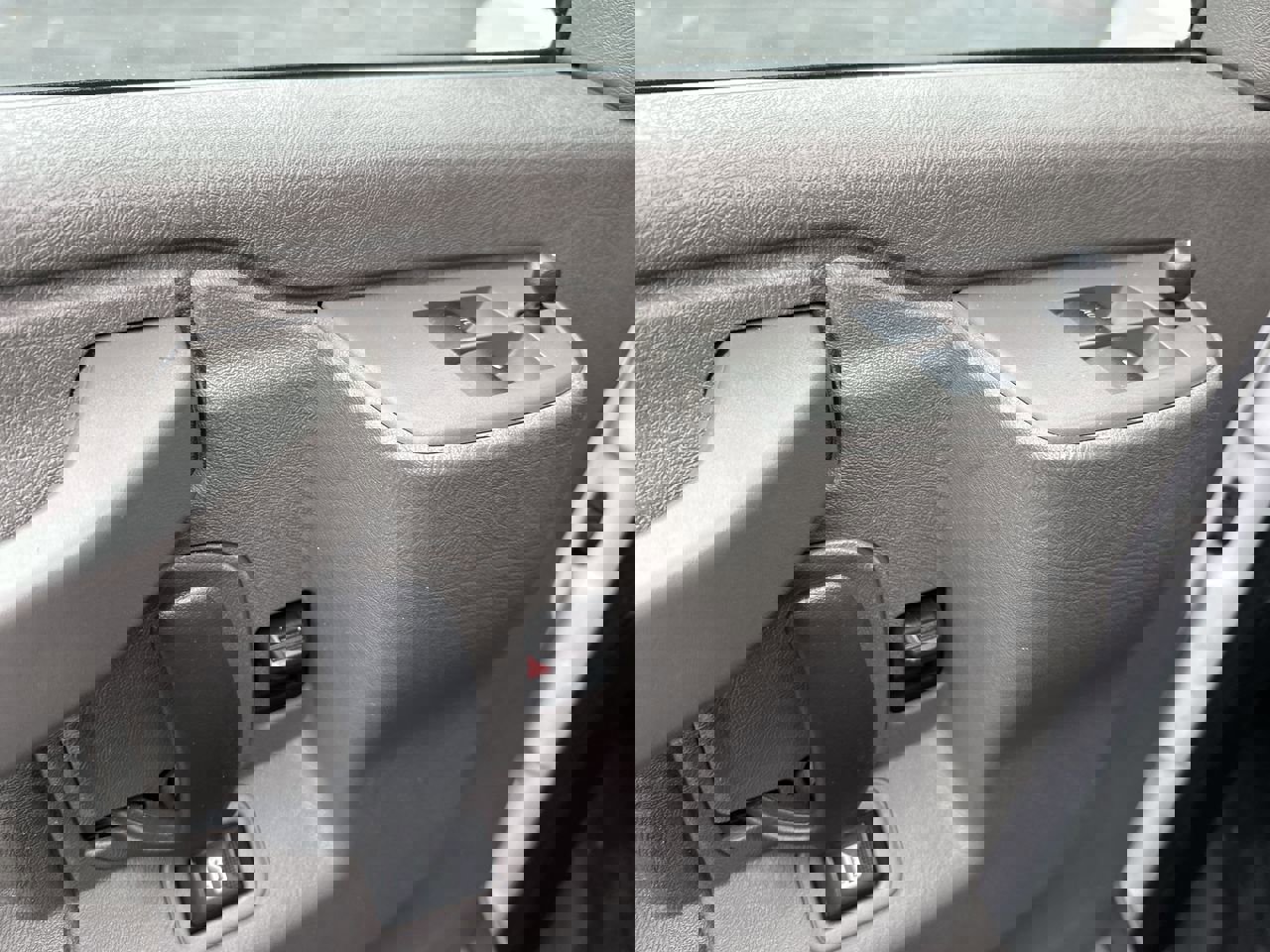 Used 2022 Chevrolet Express 2500 Extended w/ Driver Convenience Package image 13