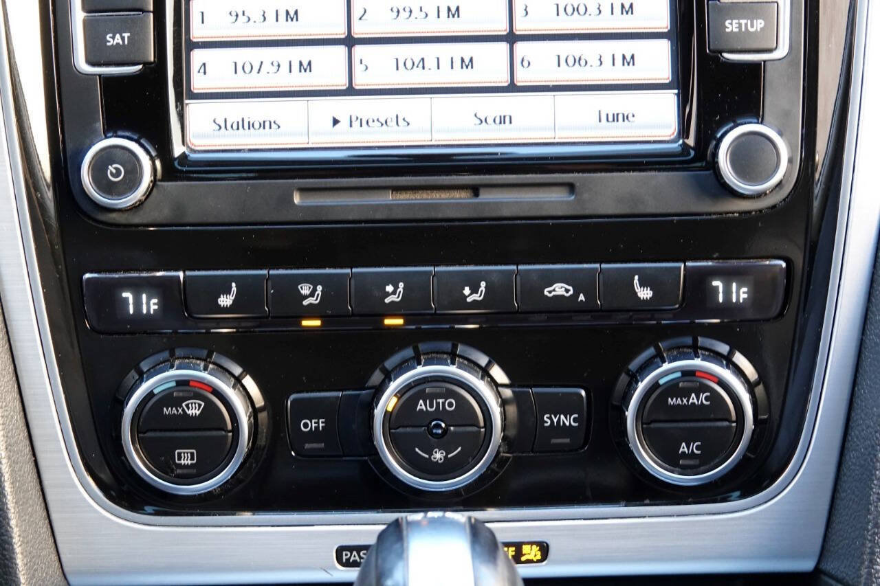 Used 2012 Volkswagen Passat TDI SE FWD image 78