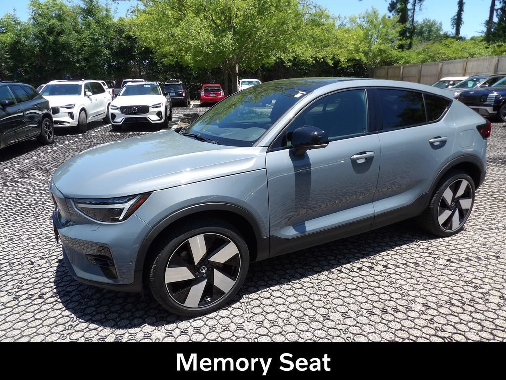 Certified 2023 Volvo C40 P8 Recharge Ultimate AWD/4WD image 4
