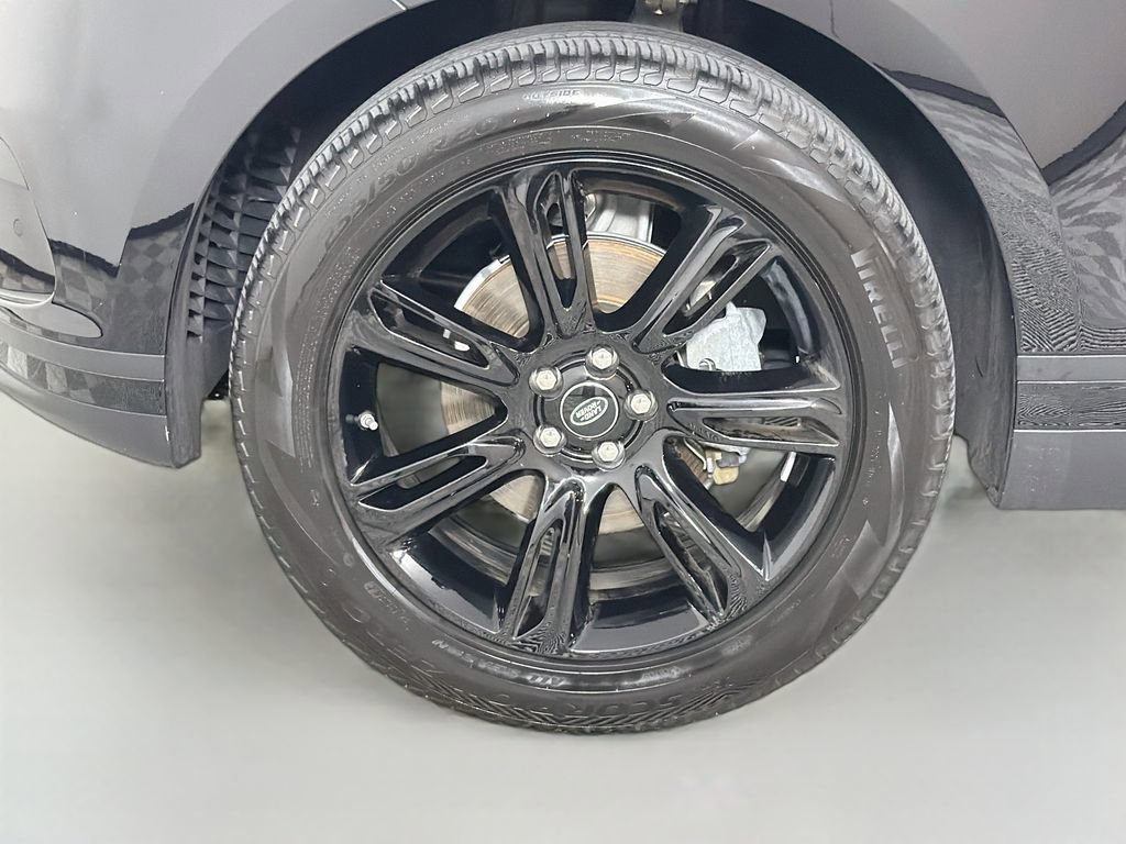 Used 2020 Land Rover Range Rover Velar S AWD/4WD image 33