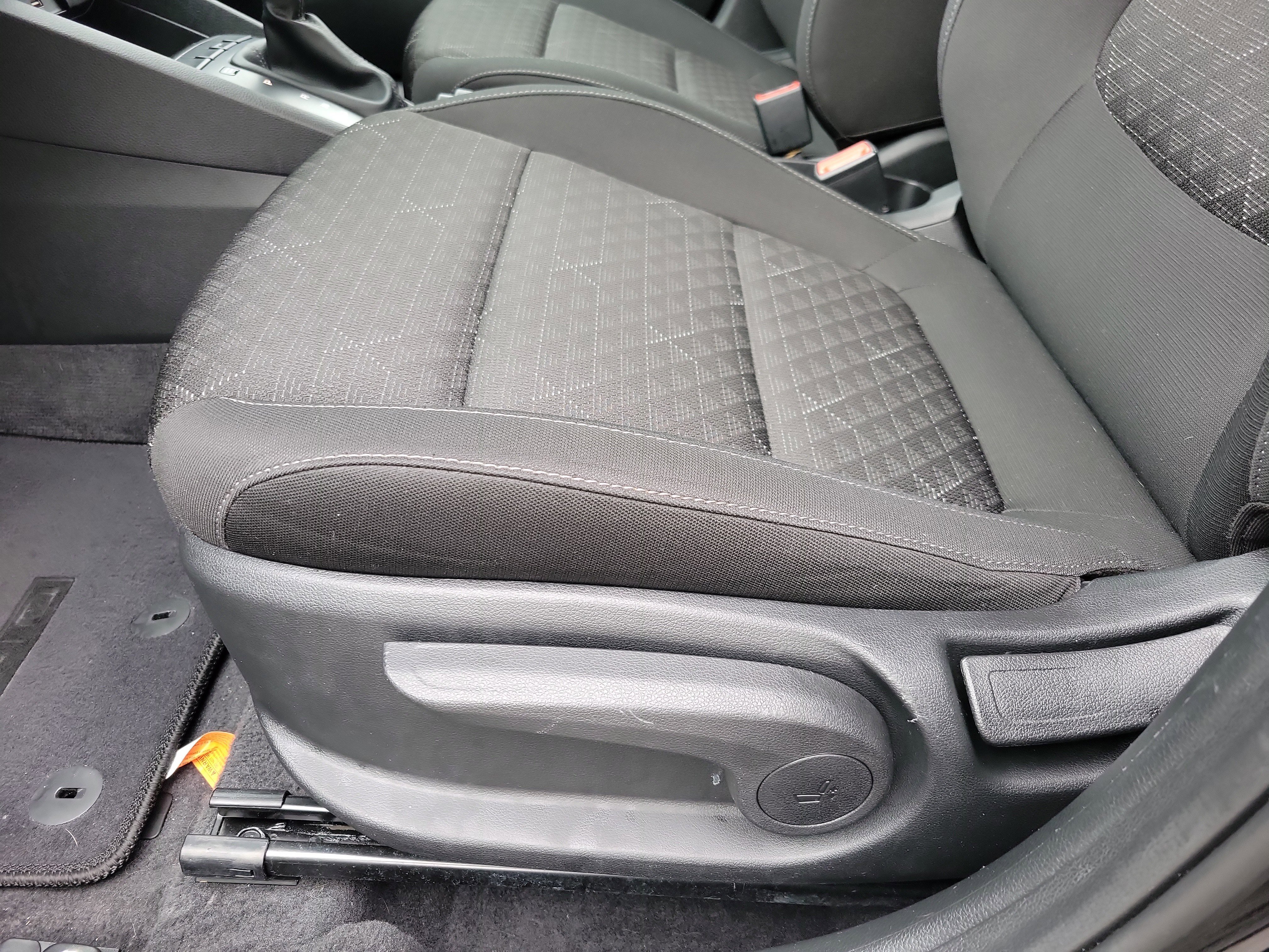 Used 2023 Kia Rio LX image 5