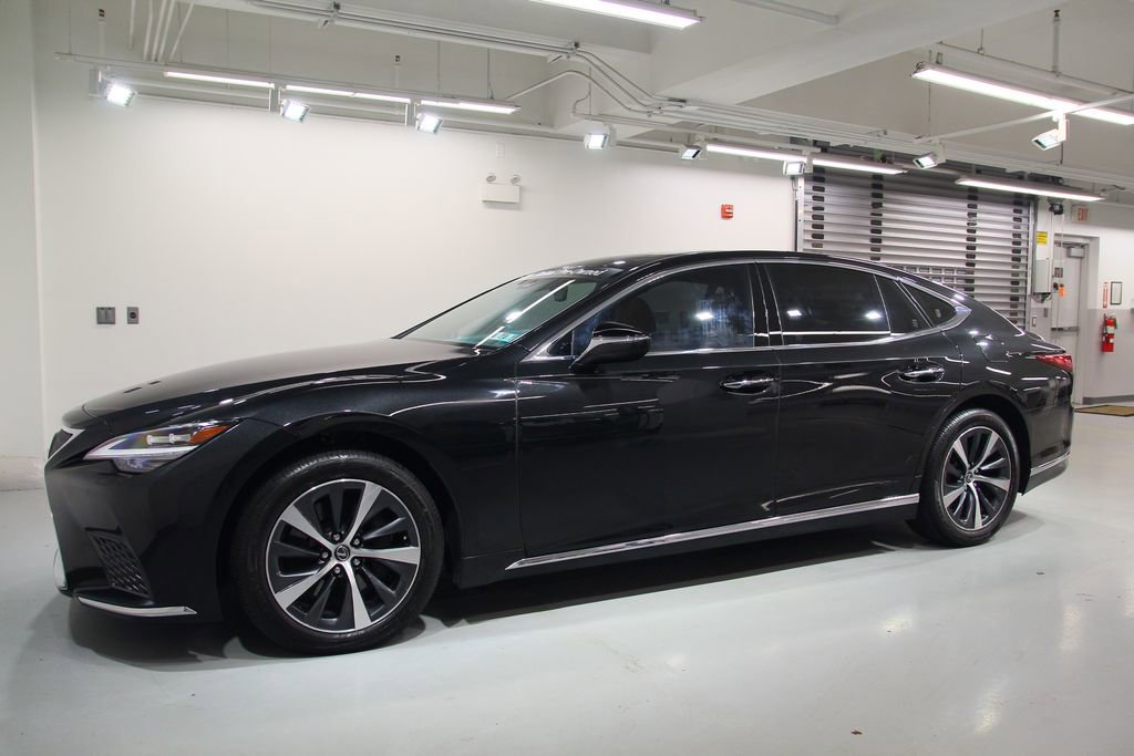 Used 2021 Lexus LS 500 AWD w/ Accessory Package (Z1) image 3