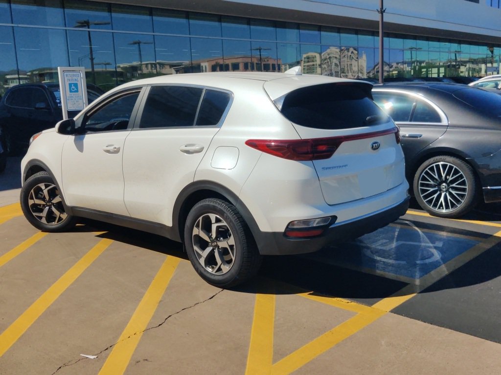Used 2021 Kia Sportage LX FWD image 6