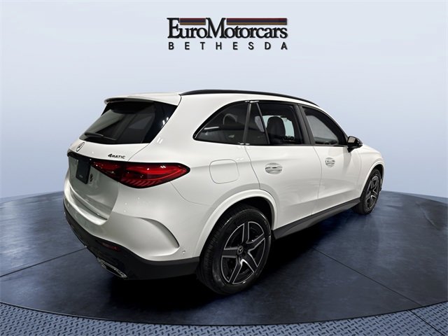 Used 2025 Mercedes-Benz GLC 300 4MATIC image 5