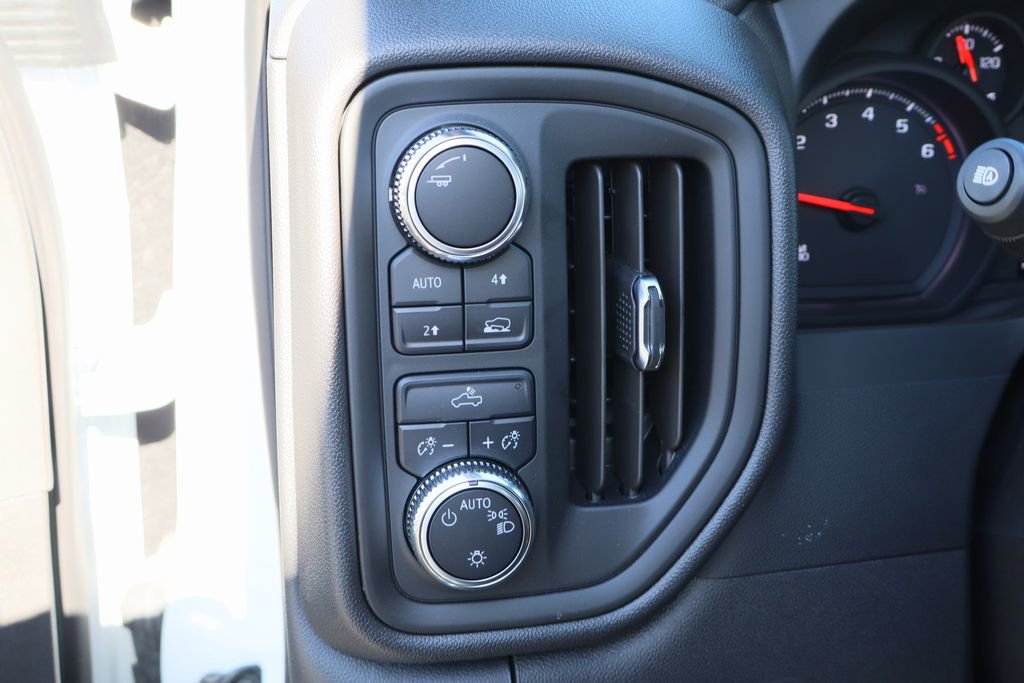 Certified 2026 GMC Sierra 1500 Pro w/ Pro Value Package image 11