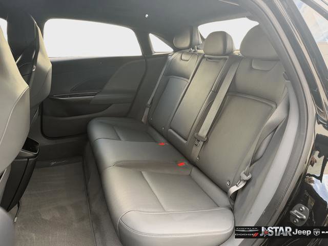 Used 2022 Lucid Air Grand Touring image 22