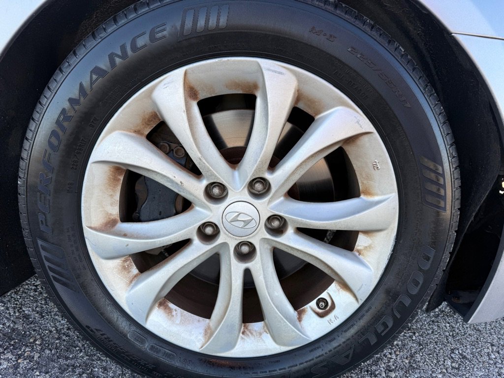 Used 2012 Hyundai Genesis 3.8 image 18