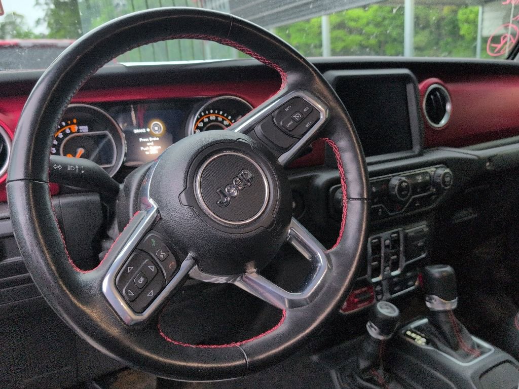 Used 2023 Jeep Gladiator Rubicon w/ Cold Weather Group AWD/4WD image 8