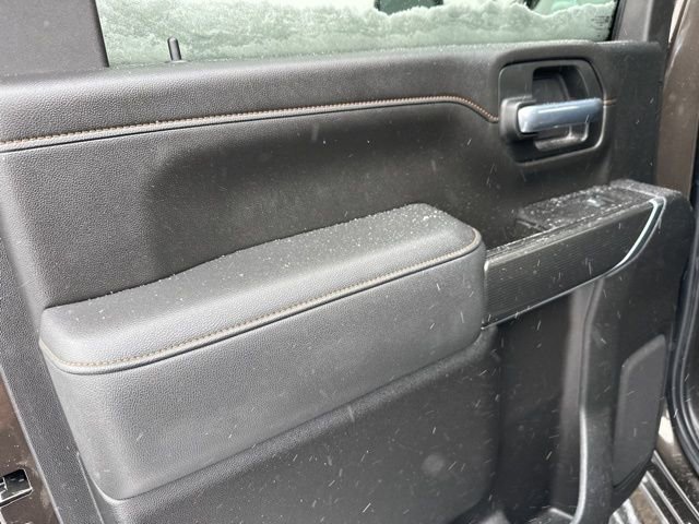 Used 2021 GMC Sierra 2500 AT4 w/ AT4 Premium Plus Package image 13