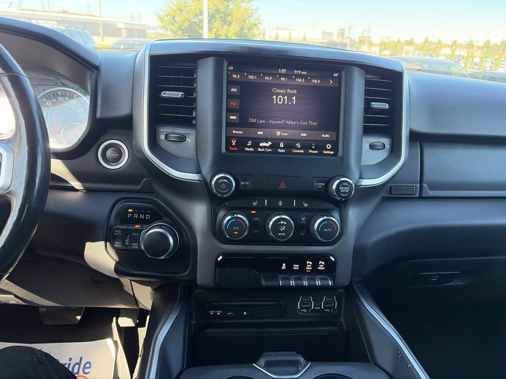 Used 2019 RAM 1500 Big Horn AWD/4WD image 11
