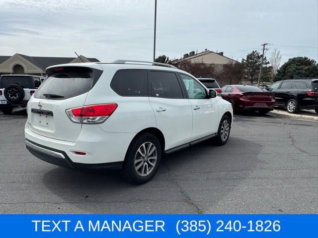 Used 2016 Nissan Pathfinder S image 5