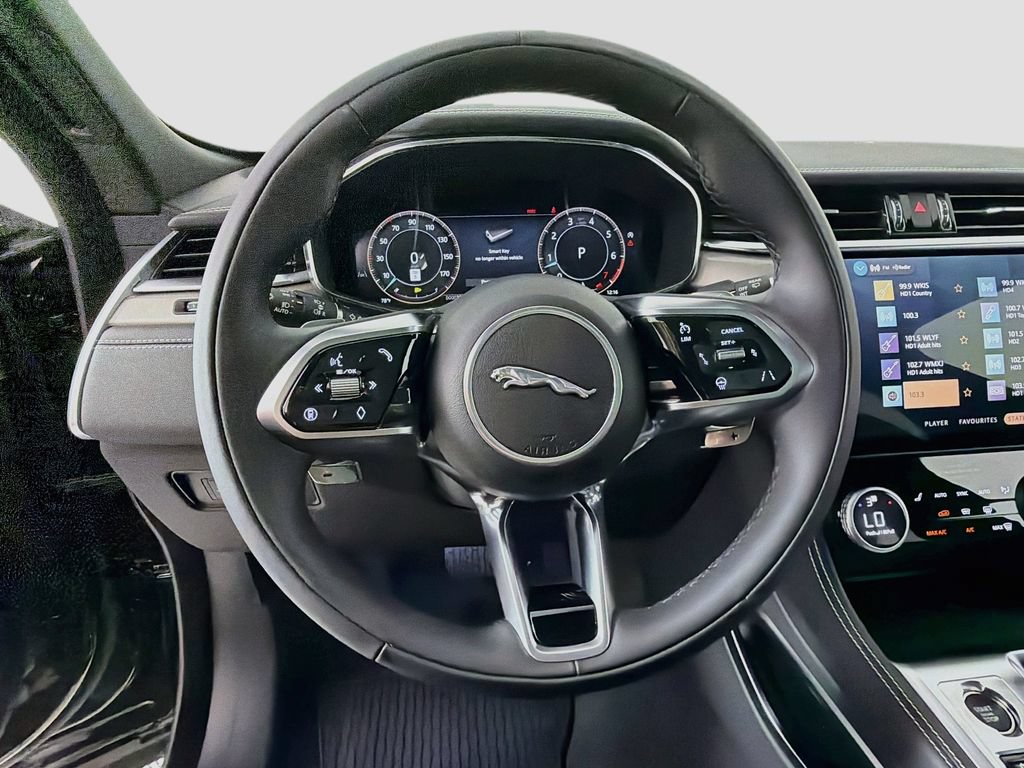 New 2026 Jaguar F-PACE R-Dynamic S AWD/4WD image 11