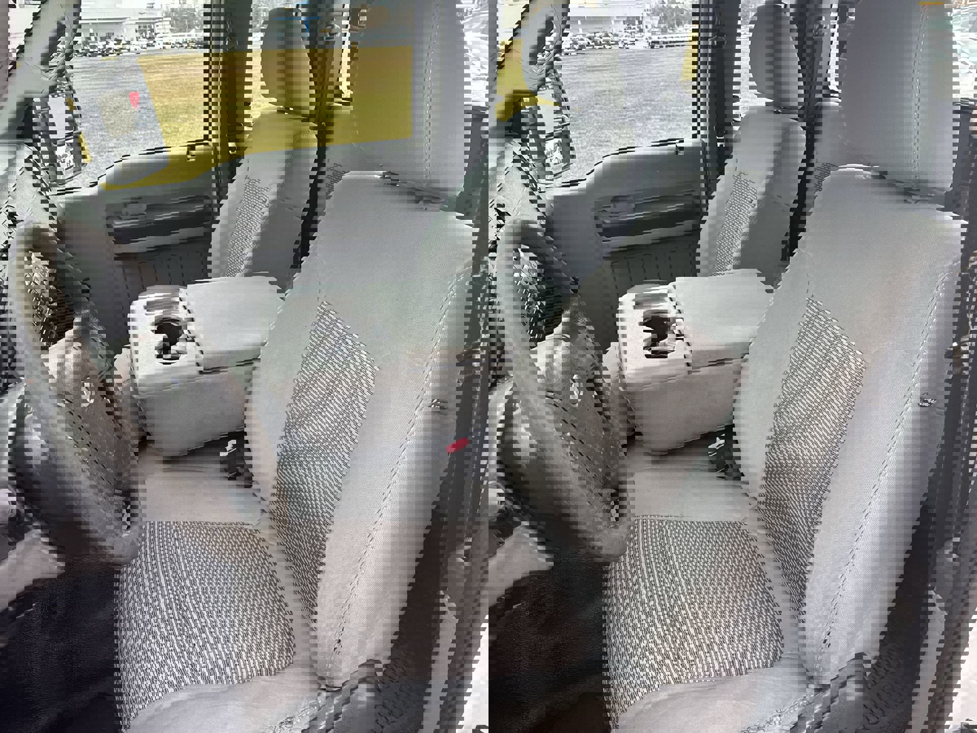 Used 2011 Ford F250 XL w/ XL Value Pkg image 17