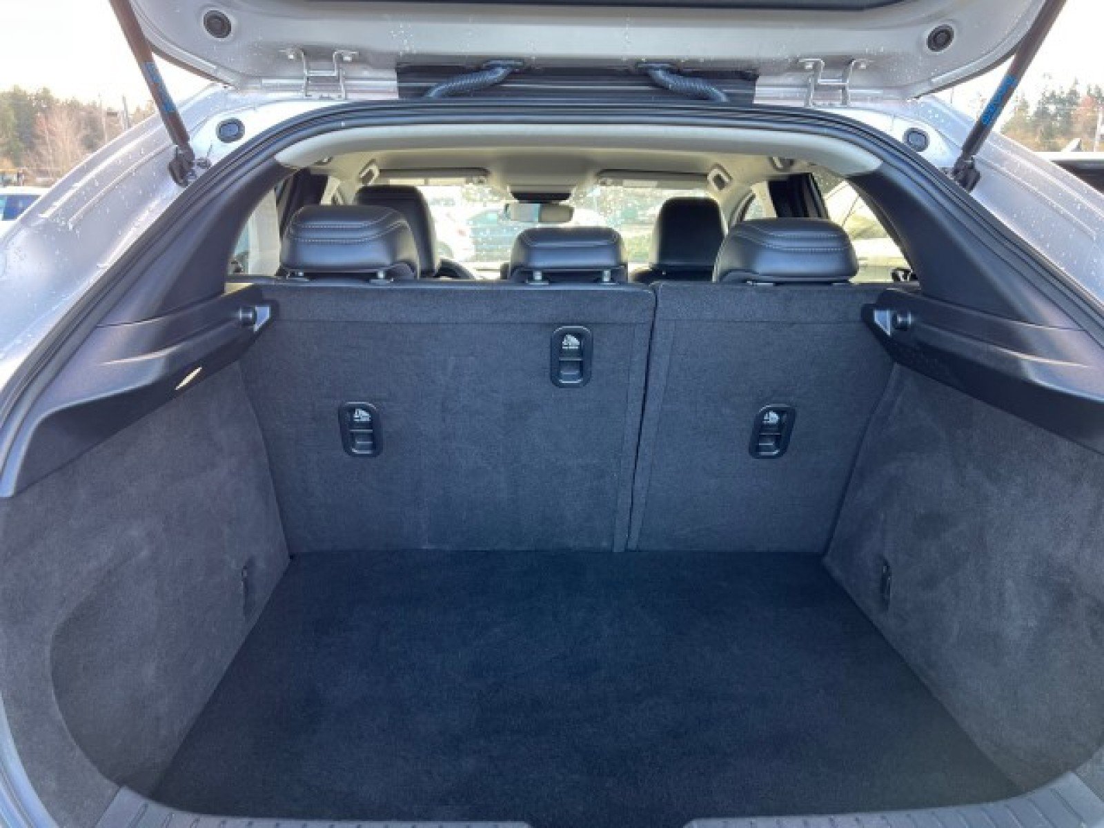 Used 2023 MAZDA CX-30 AWD 2.5 S w/ Select Package image 15