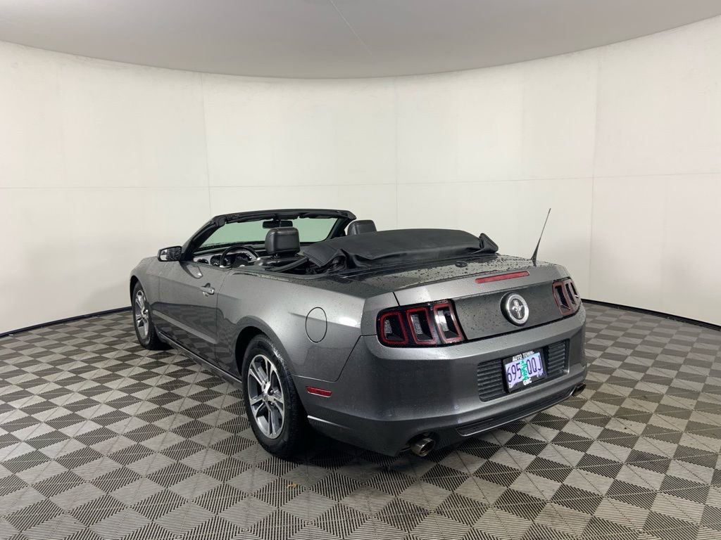 Used 2014 Ford Mustang Premium image 15