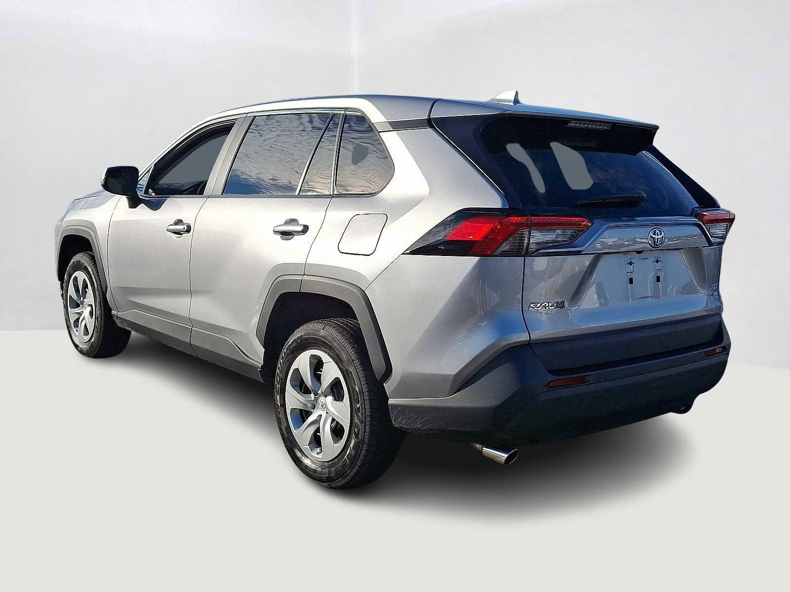 Certified 2023 Toyota RAV4 LE image 9