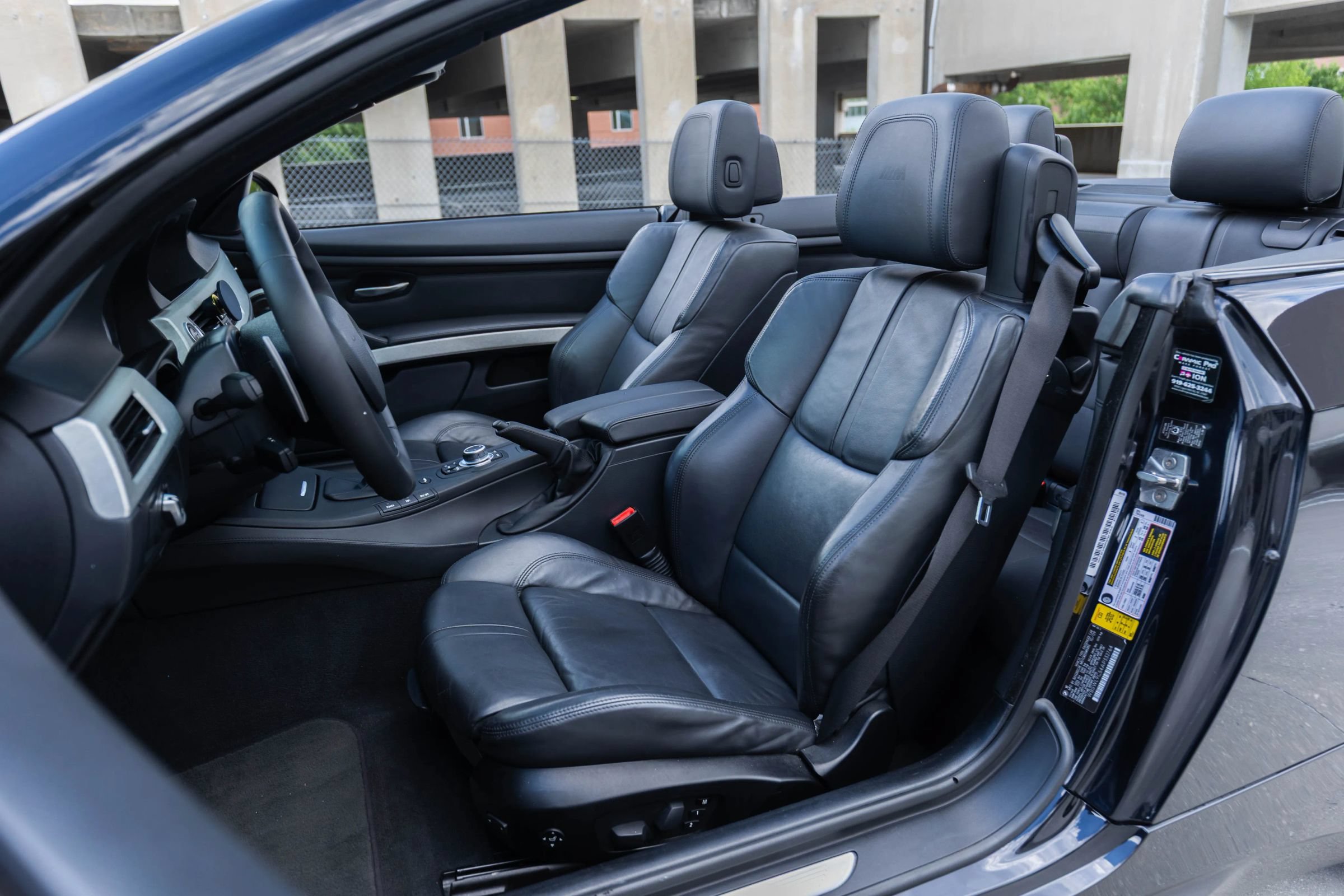 Used 2010 BMW M3 Convertible RWD image 22