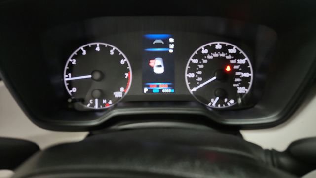 Used 2025 Toyota Corolla LE image 11