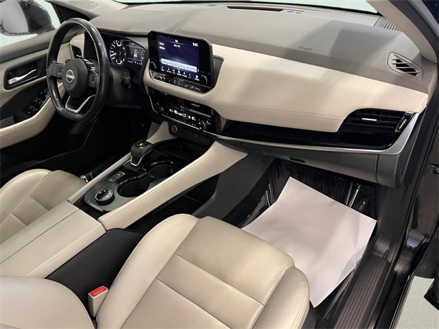 Used 2023 Nissan Rogue SL w/ SL Premium Package image 13