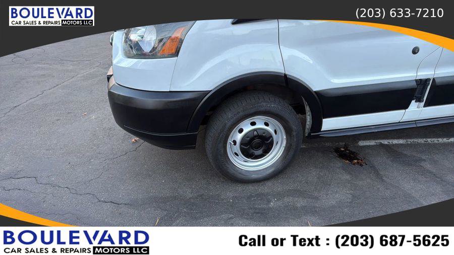 Used 2016 Ford Transit 350 XL image 9