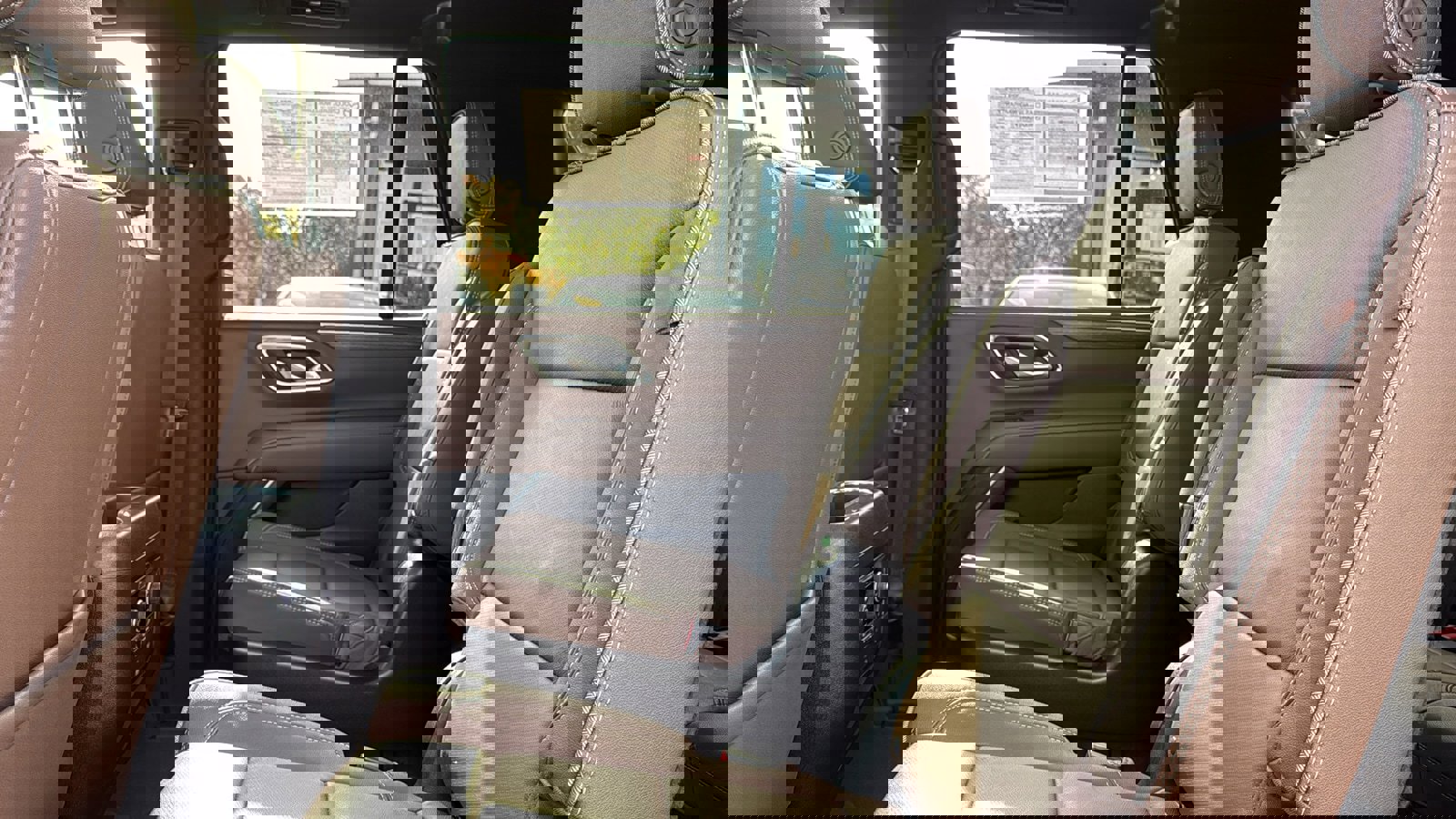 Used 2023 Chevrolet Tahoe High Country w/ LPO, Illumination Package image 25