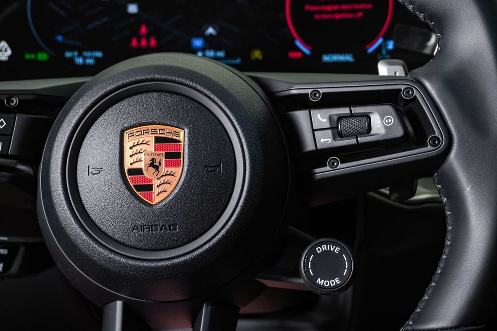 New 2026 Porsche Cayenne AWD/4WD image 19
