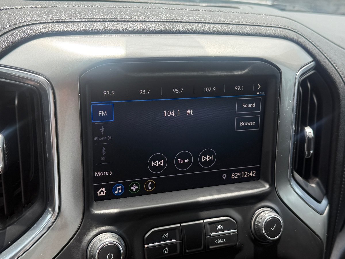 Used 2021 Chevrolet Silverado 1500 LT RWD image 31