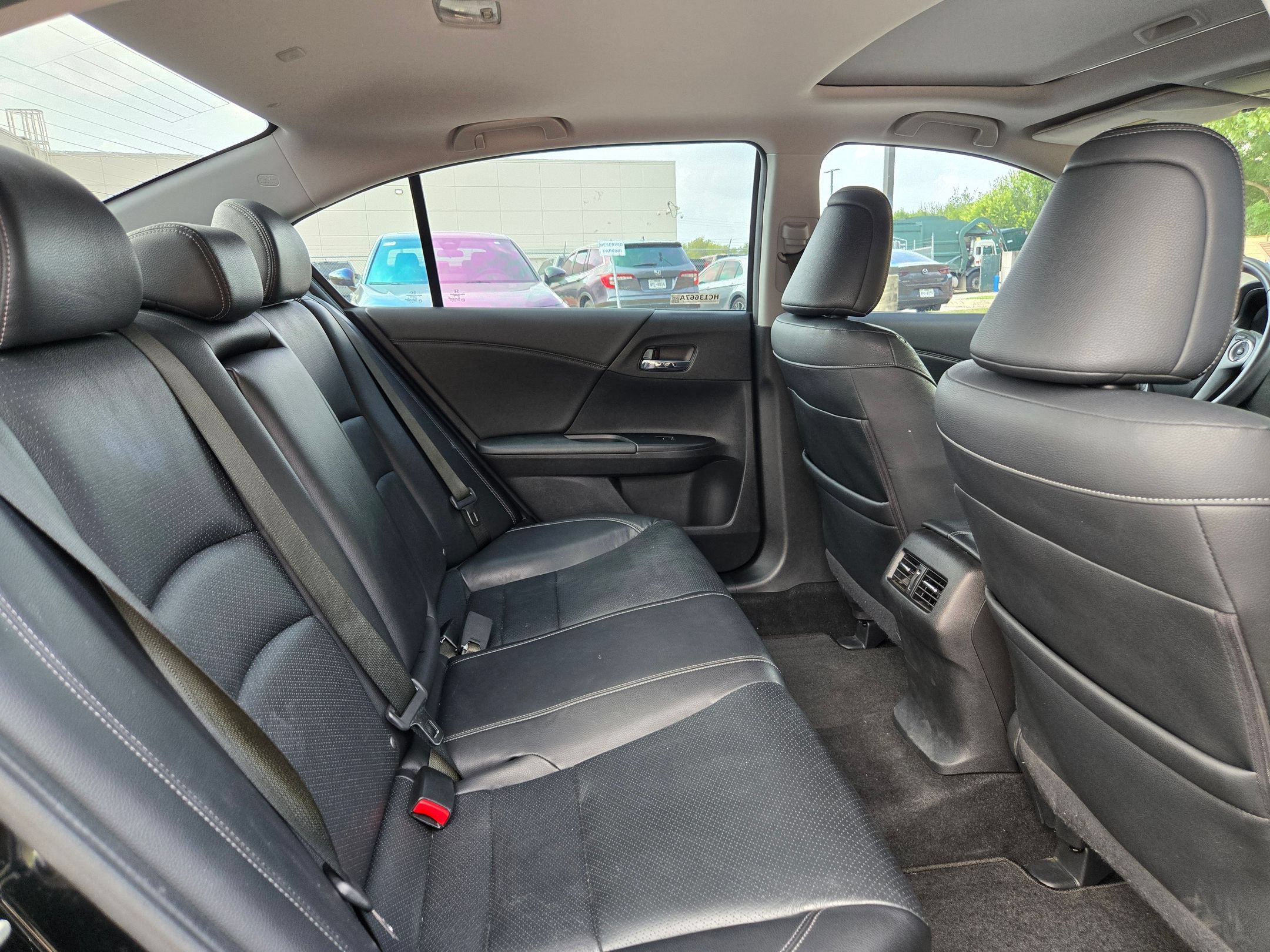 Used 2015 Honda Accord EX-L image 25