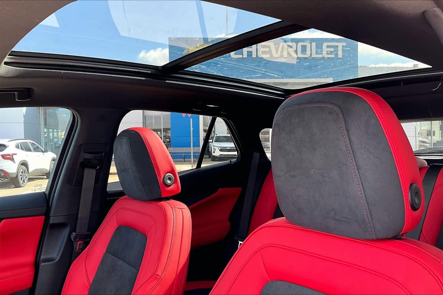 New 2026 Chevrolet Blazer EV RS w/ Super Cruise Package AWD/4WD image 19