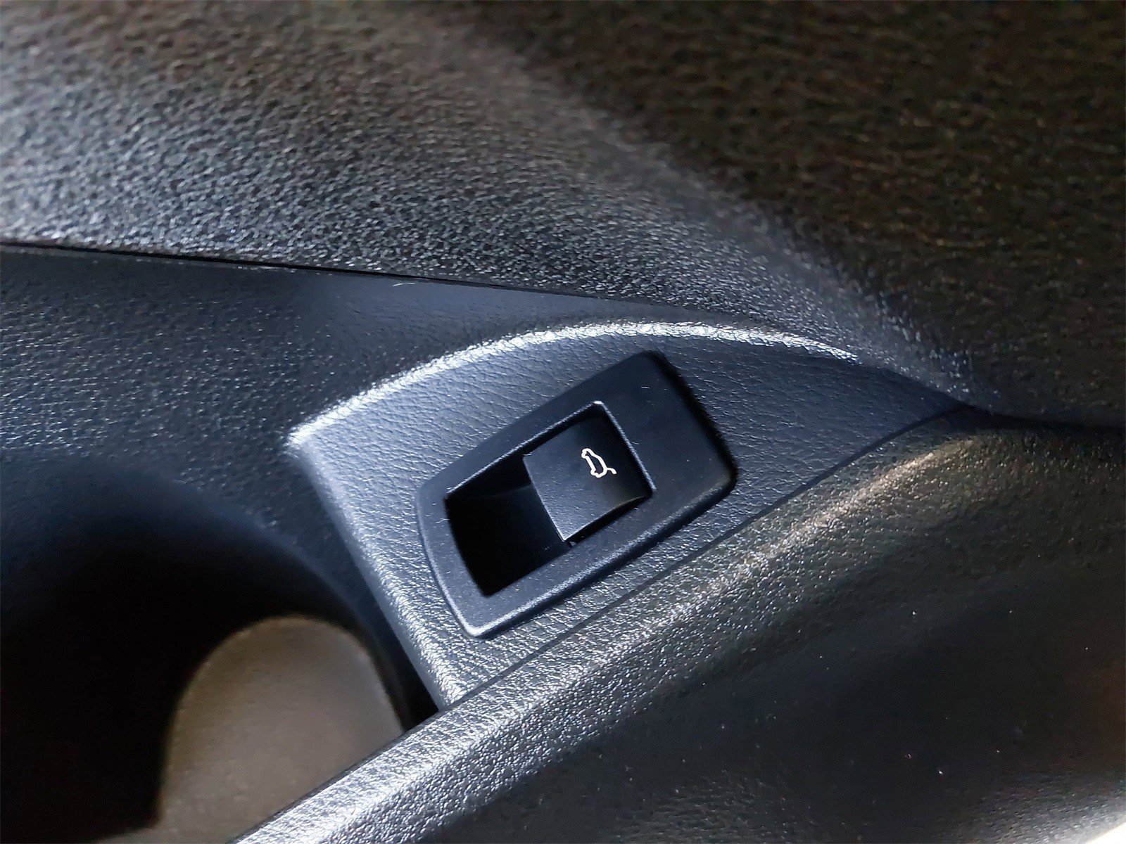 Used 2019 BMW X2 sDrive28i image 38