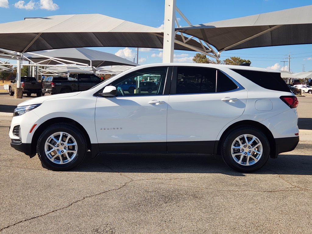 Used 2023 Chevrolet Equinox LT w/ LPO, Floor Liner Package AWD/4WD image 4