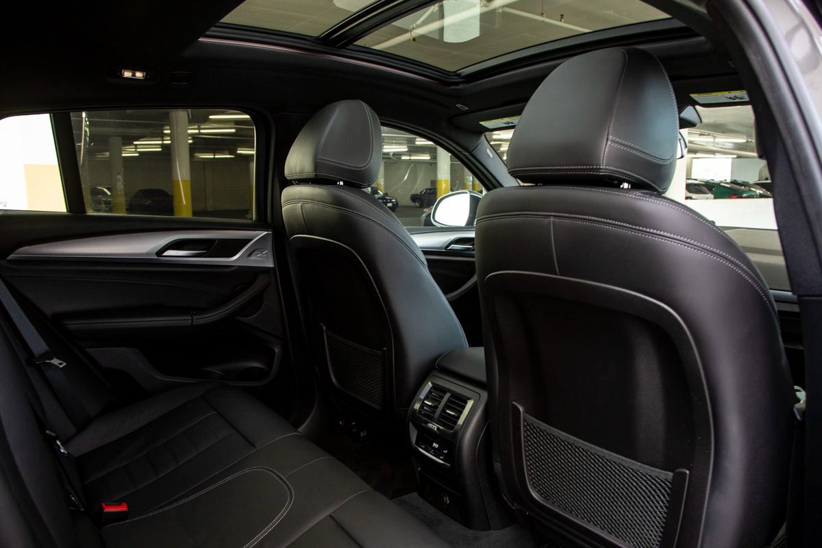 Used 2019 BMW X4 xDrive30i w/ M Sport Package 2 image 25