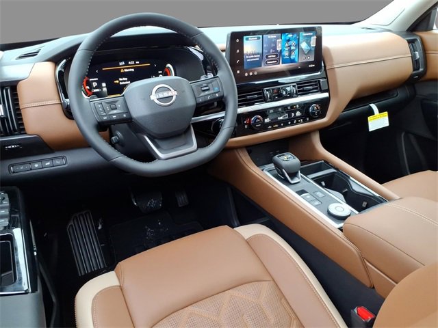New 2026 Nissan Pathfinder Platinum image 6
