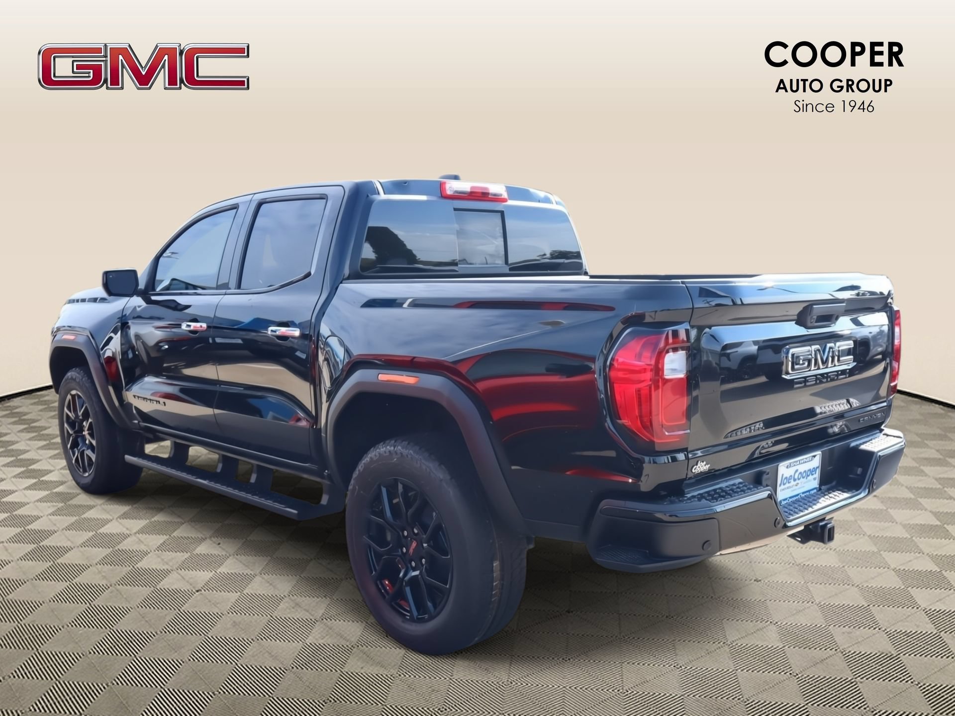 New 2026 GMC Canyon Denali w/ LPO, Denali Black Edition AWD/4WD image 24