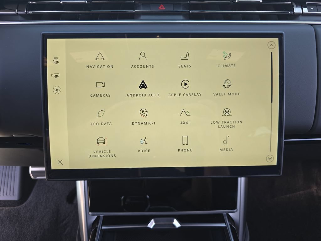 New 2026 Land Rover Range Rover Long Wheelbase SE AWD/4WD image 23