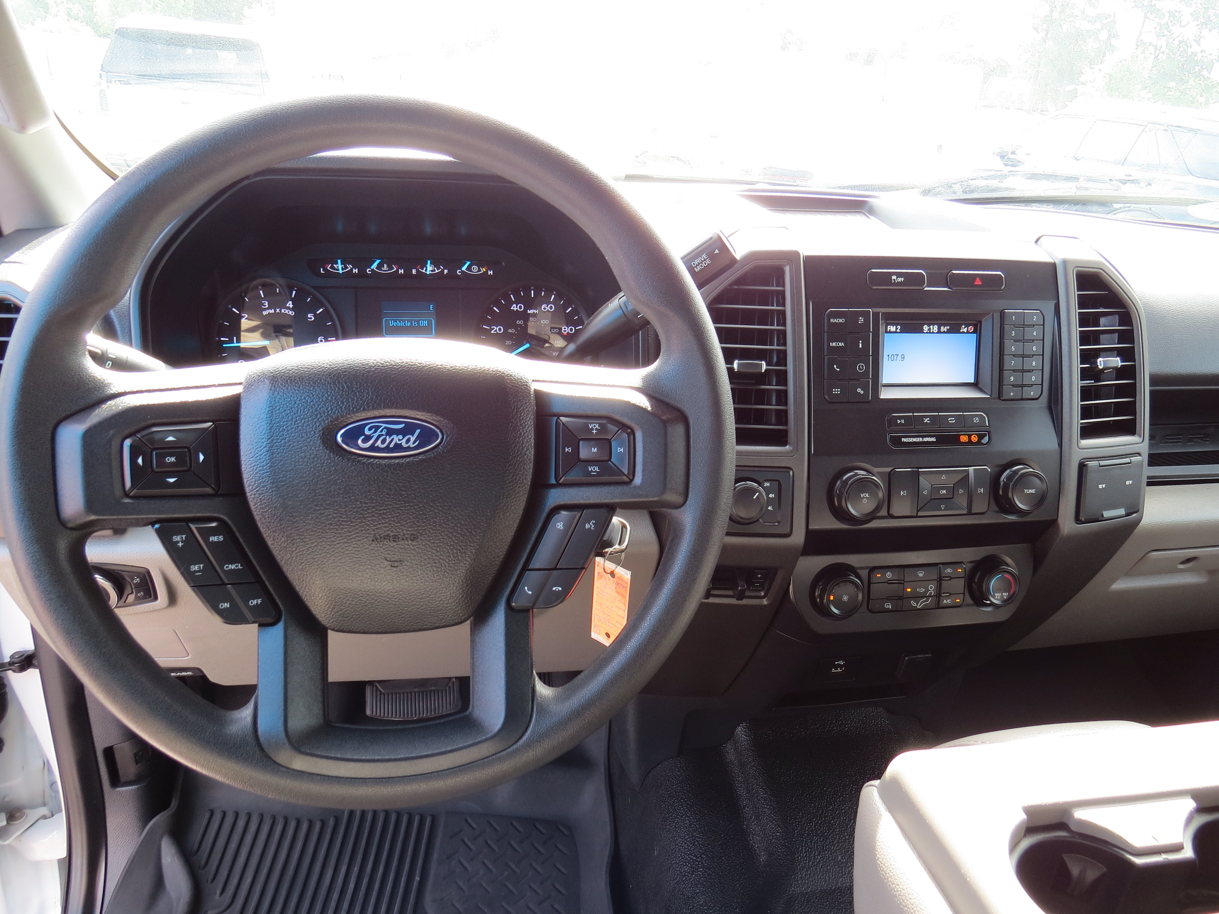 Used 2022 Ford F350 XL w/ STX Appearance Package AWD/4WD image 21