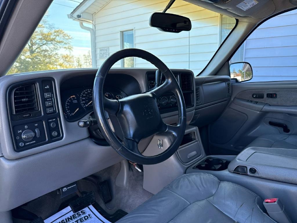 Used 2002 Chevrolet Silverado 2500 LT w/ Off-Road Skid Plate Pkg image 5