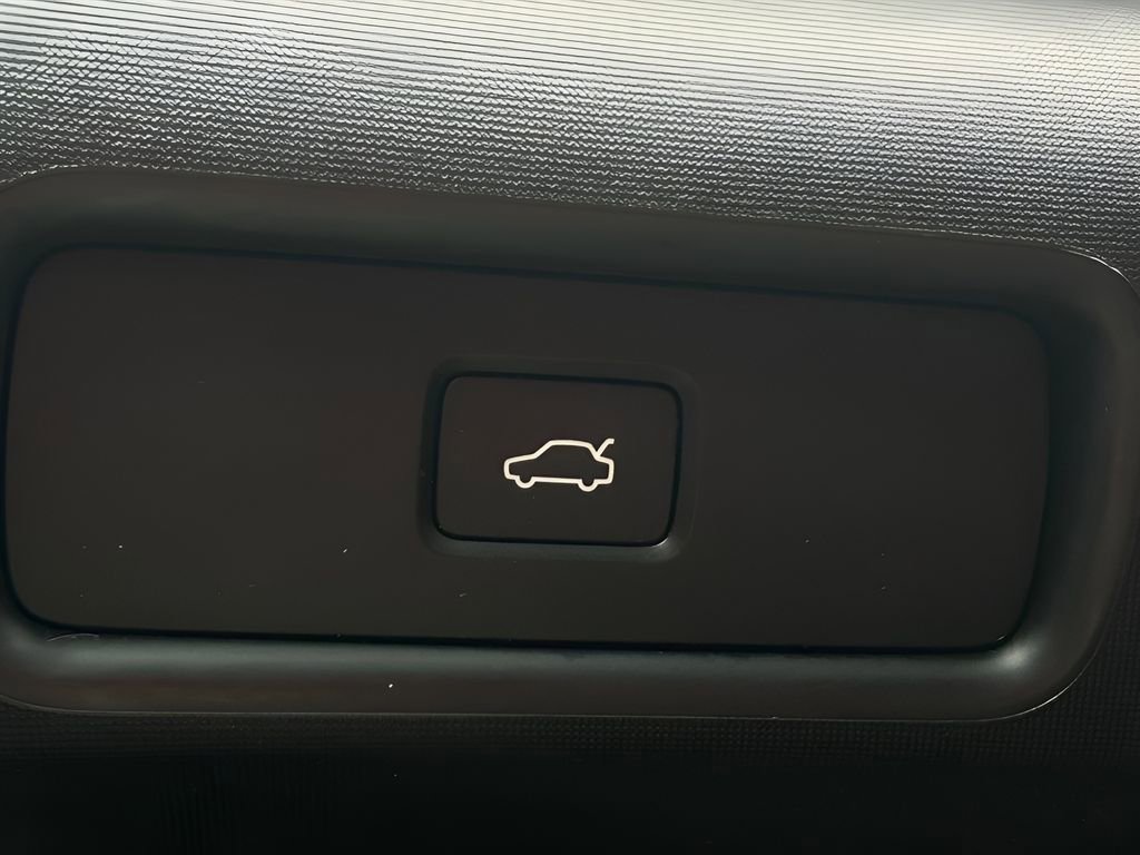 Used 2023 Polestar Polestar 2 Long Range Dual Motor w/ Pilot Pack image 23