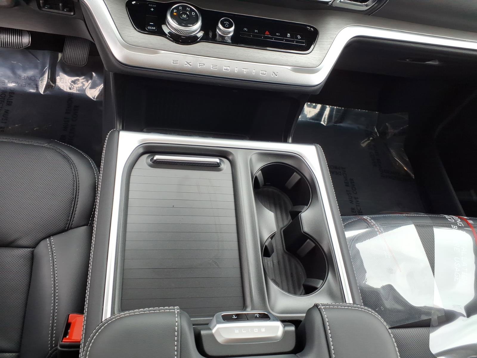 New 2026 Ford Expedition Platinum AWD/4WD image 16