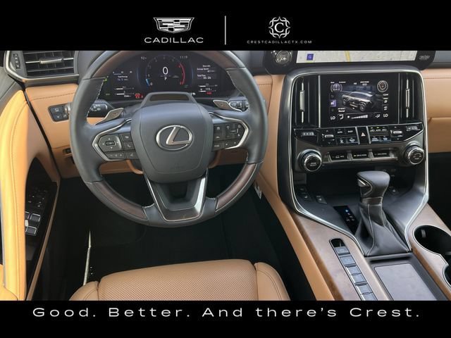 Used 2025 Lexus LX 600 4WD w/ Accessory Package (2T) image 12