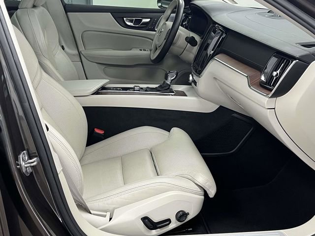 Used 2019 Volvo S60 T6 Inscription image 27