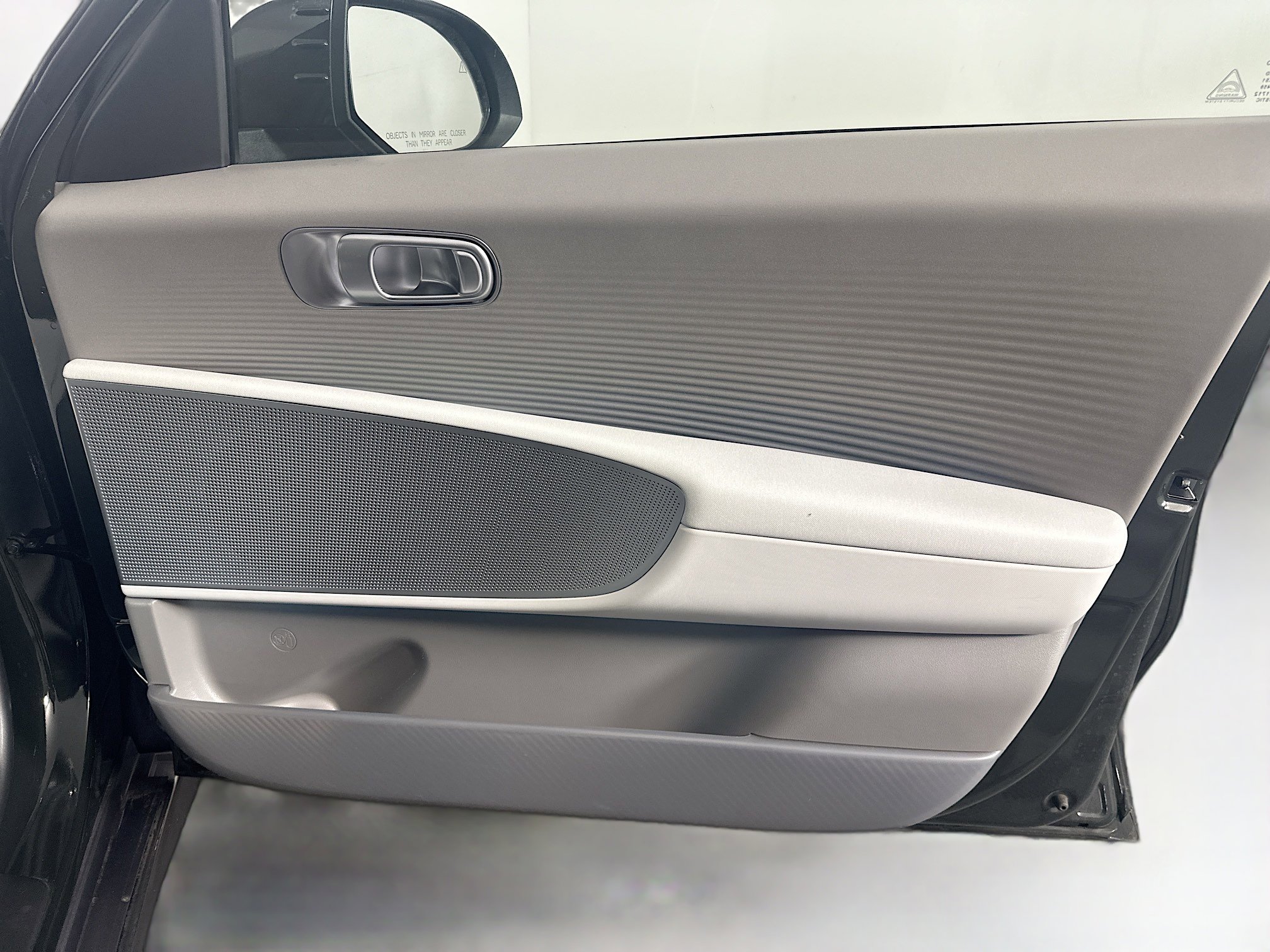 Used 2024 Hyundai Ioniq 6 SEL image 34