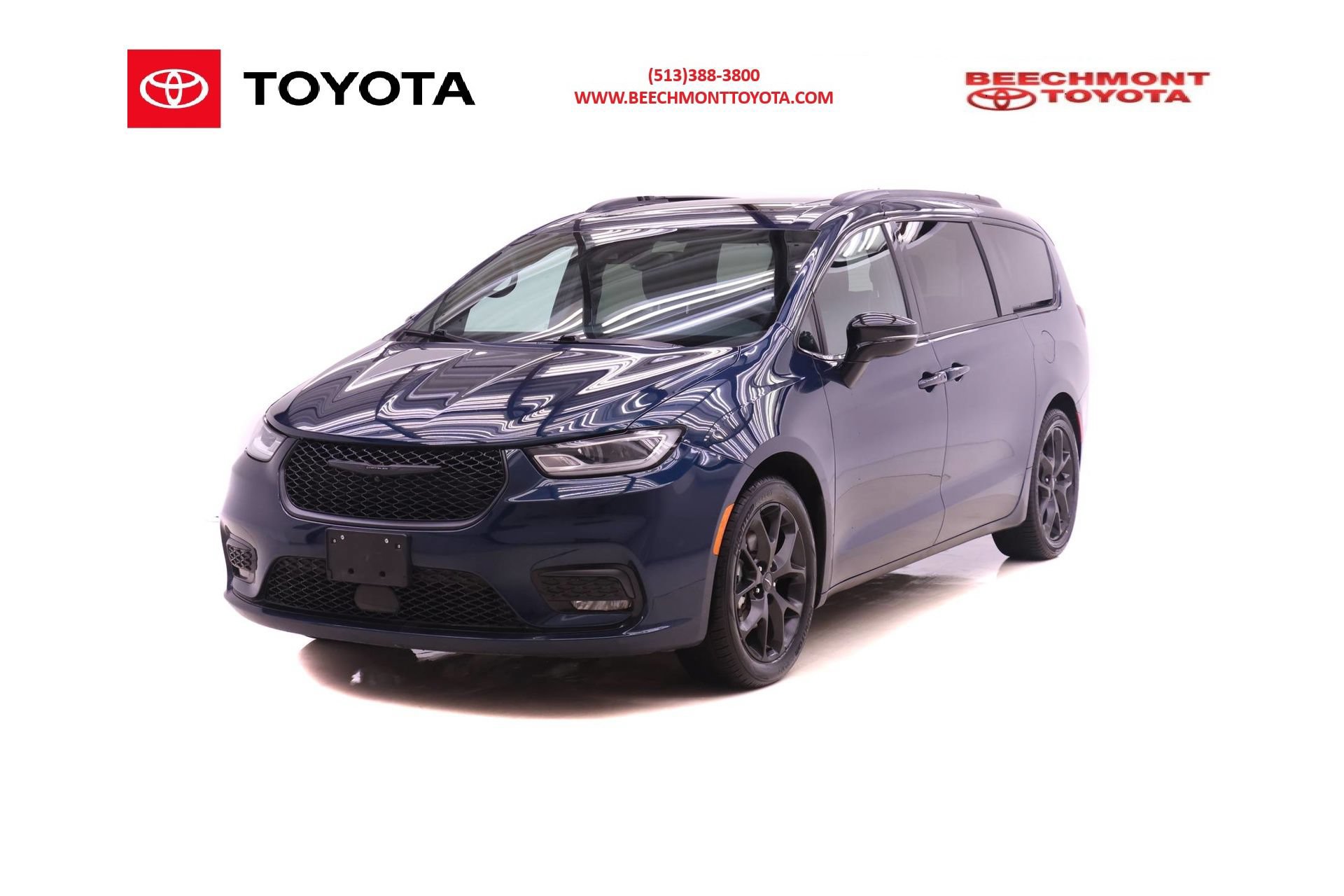 Used 2025 Chrysler Pacifica Limited FWD image 1